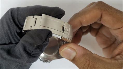 how to change the band on a rolex|Rolex folding clasp adjust size.